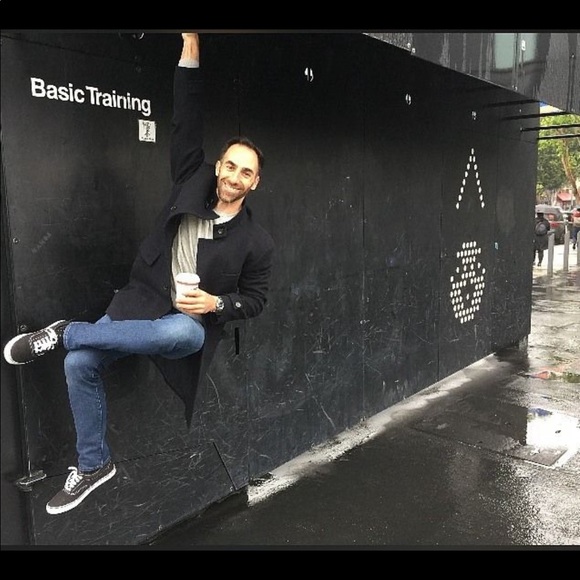 Meet your Posher, Abra - Picture 2 of 3